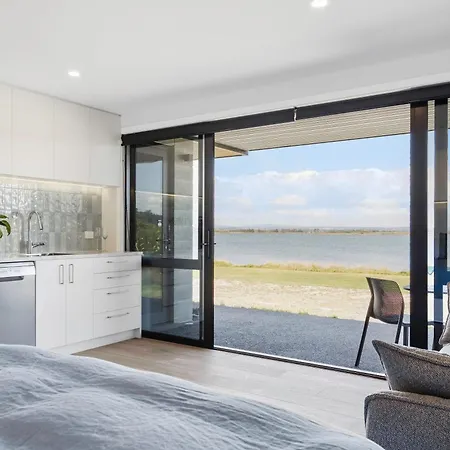 Pukehina Estuary Sunset Views Townhouse & Studio Exterior photo