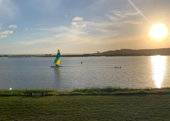 Pukehina Estuary Sunset Views Townhouse & Studio