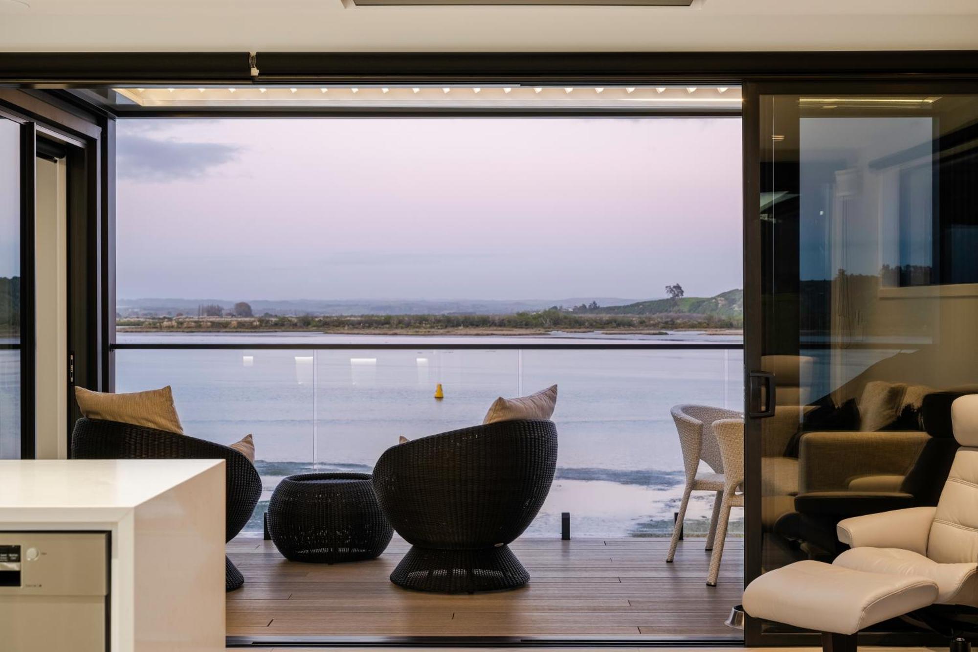Estuary Sunset Views Townhouse & Holiday home *